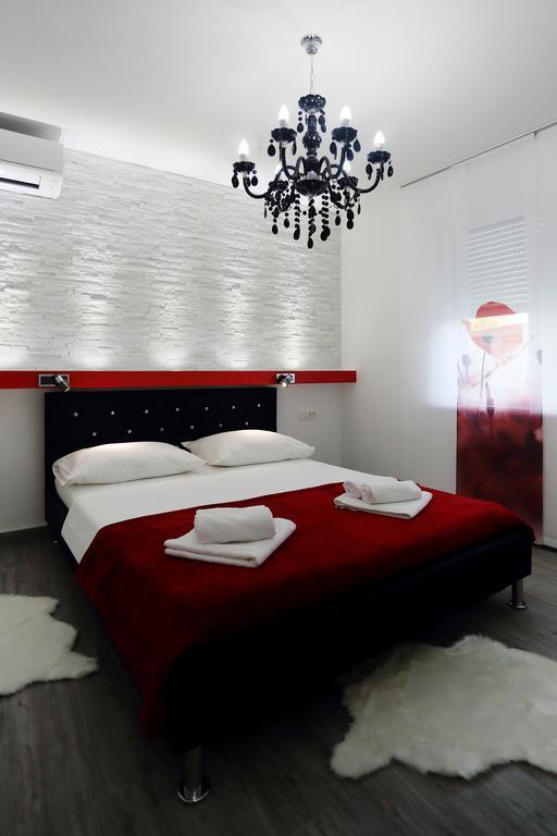 Apartments Taratta 1 Trogir Quarto foto